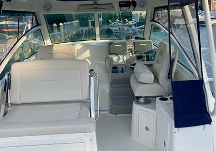 315 Boston Whaler